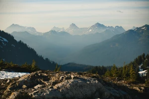 Czy można odbyć wstępne szkolenia bhp wieczorem?